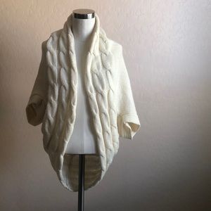 Cream Shall Sweater Top